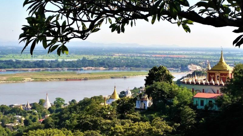 Saigaing Titel Ausblick von der Soon U Ponnayashin Pagode