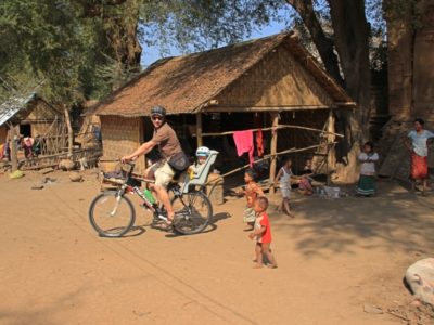 Mit Fahrrad durch Südostasien mit Kind in Mandalay