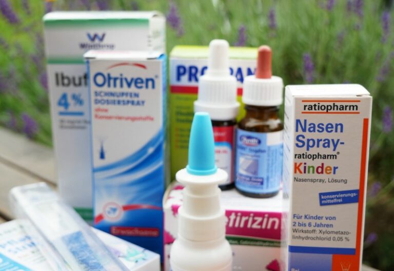 Medikamente für die Reiseapotheke Kinder