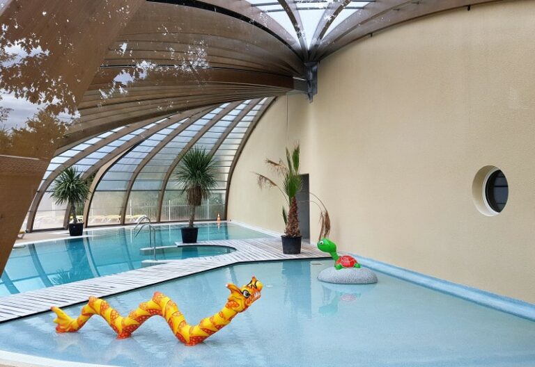 Glamping in Frankreich auf Flower Camping Bimbo mit Pool