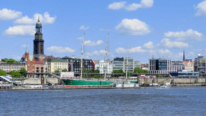 Hamburg Hop on Hop off für Familien Sightseeing Hamburg Hop on Hop off für Familien