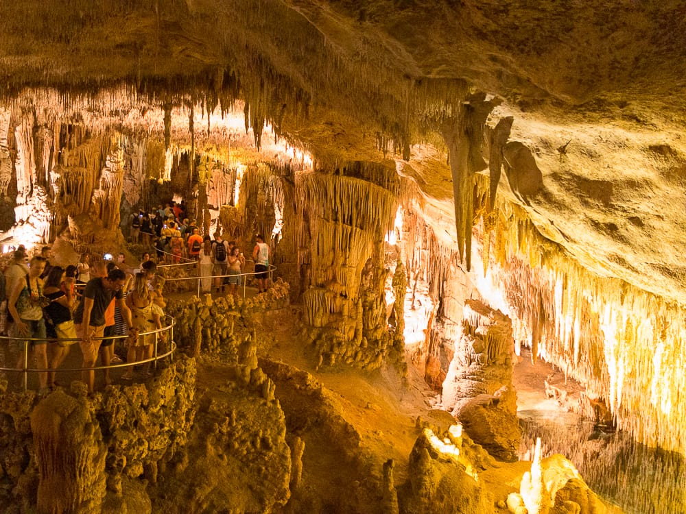 Drachenhöhlen Porto Cristo eine der Mallorca Sehenswürdigkeiten mit Kindern