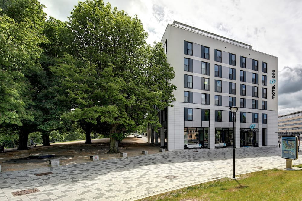 Hotelansicht MotelOne Rostock