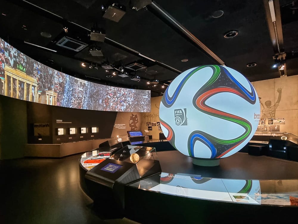 Das Deutsche Fussballmuseum als Ausflugsziel in NRW mit Kindern