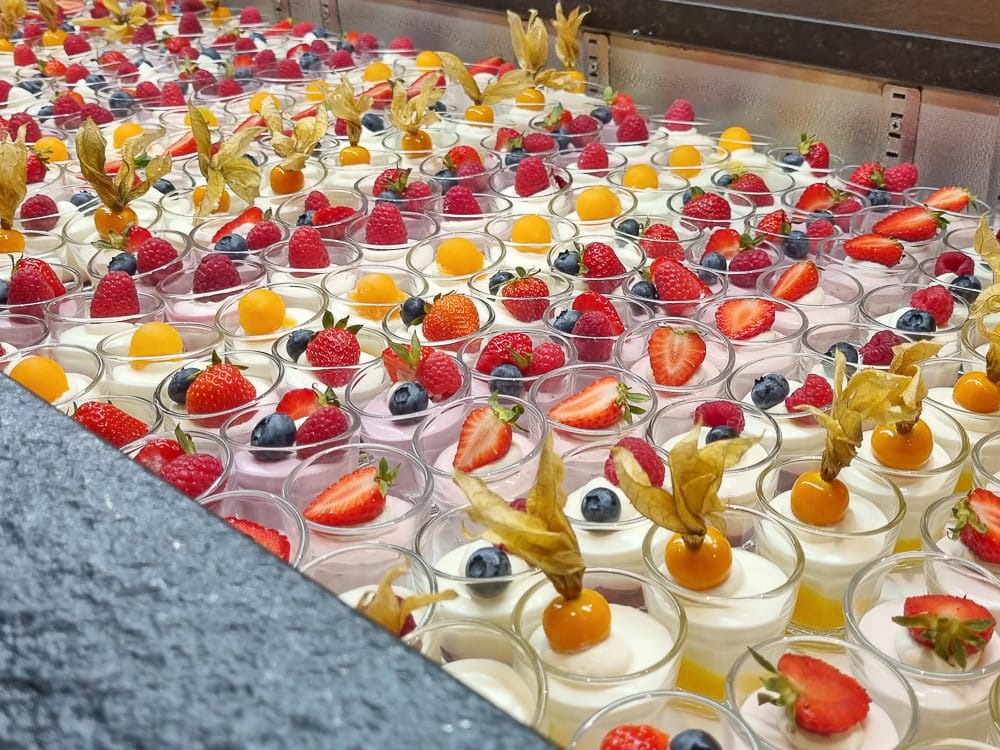 Leckeres Dessert im Hotel Schneeberg in Ridnaun