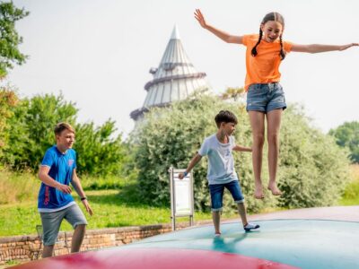 Trampolin im Elbauenpark einem Freizeitpark in Sachsen-Anhalt Foto: Andreas Lander NKE GmbH