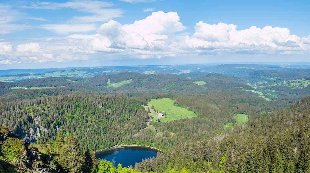 Nahe des Titisees im Schwarzwald liegt ein Familienhotel in Baden-Württemberg