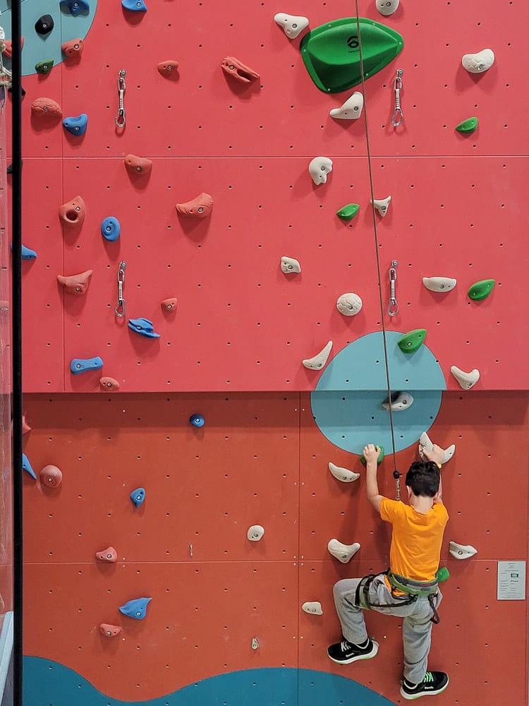 Klettern und Bouldern im Tante Frida Hotel
