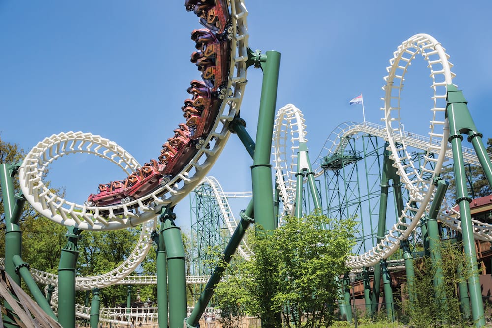 Freizeitparks Niederlande wie Efteling Attraktionen