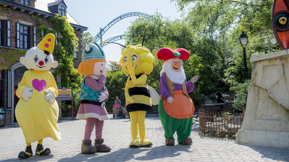 Die Plopsa Figuren im Plopsaland Belgien