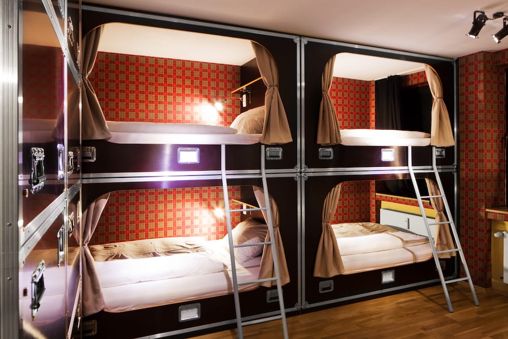 Schlafsaal Roadinis im Hostel Wohngemeinschaft zum Übernachten mit Kindern in Köln