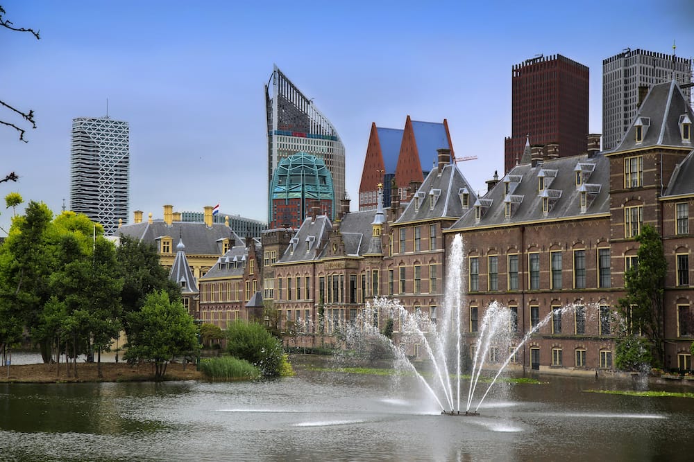 Binnenhof Palais eine der Den Haag Sehenswürdigkeiten mit Kindern