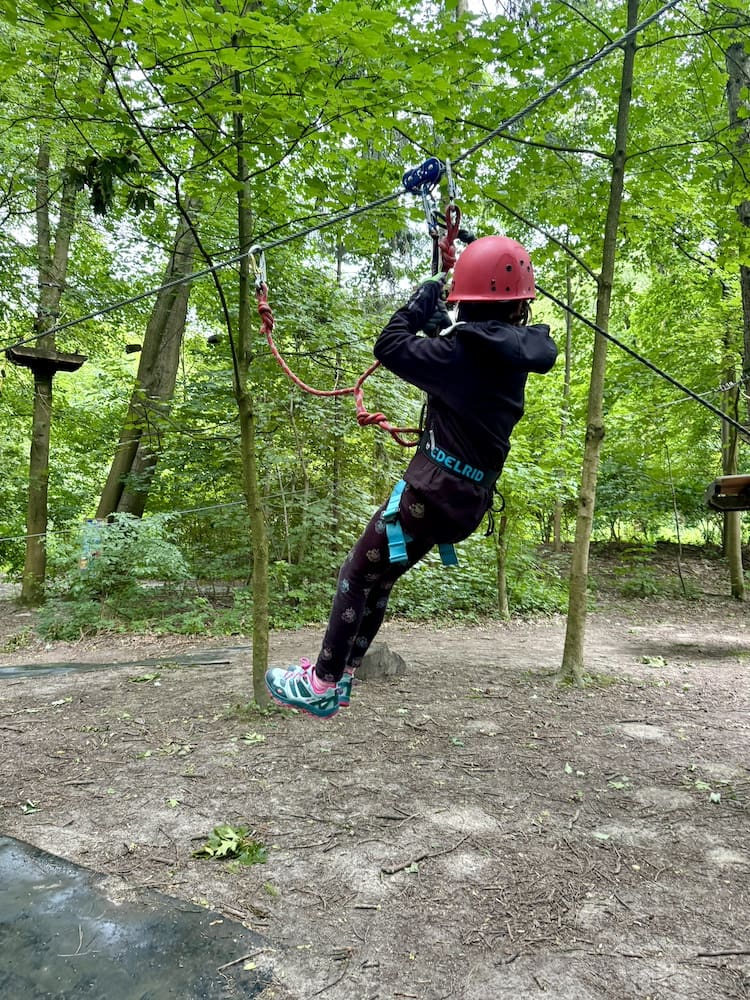 Ausflug in den Hochseilgarten Dortmund mit Kind