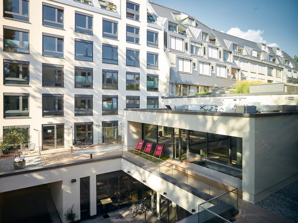 Innenhof im Schwabinger Wahrheit Familienhotel München