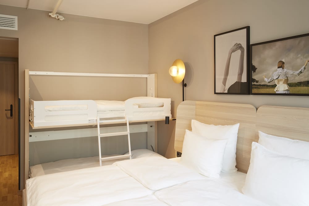 Family Four Room im Scandic München Macherei Familienhotel in München