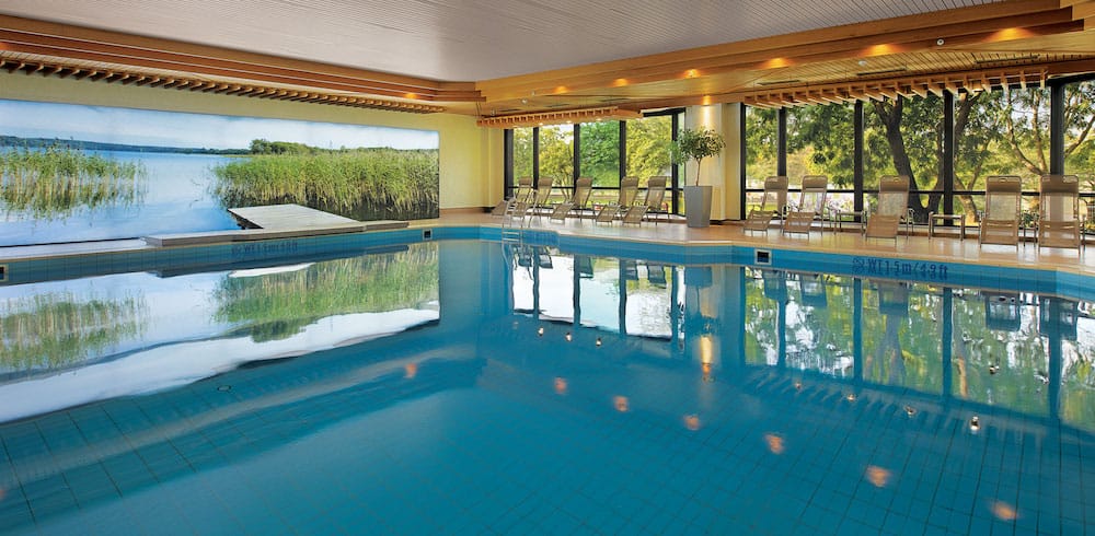 Schöner Pool im Bilderberg Bellevue Hotel Dresden