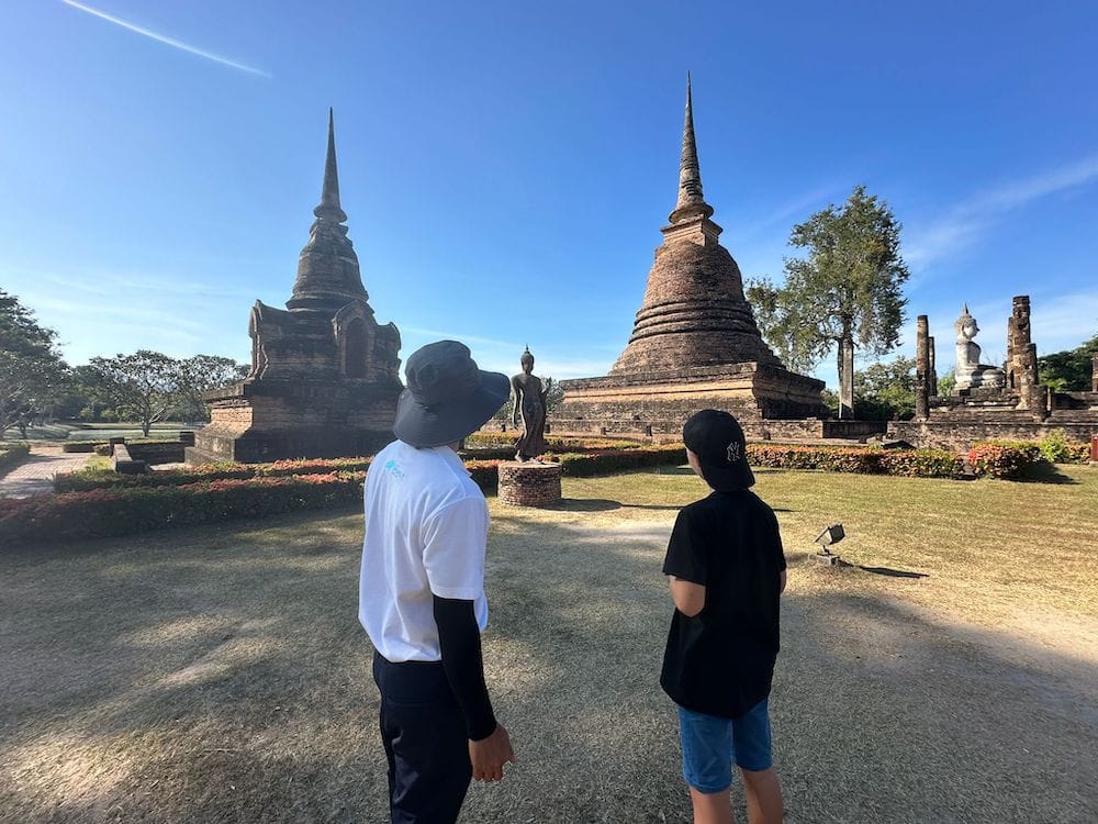 Fernreiseziele im Sommer wie Thailand mit Kindern