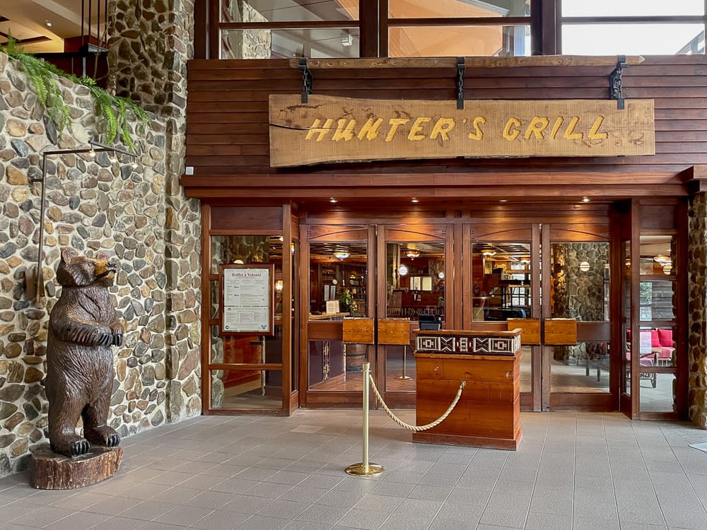 Der Hunter Grill im Disneys Sequoia Lodge