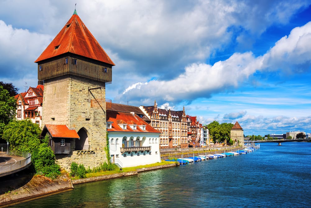 Mittelalterlicher Rheintorturm Konstanz am Bodensee