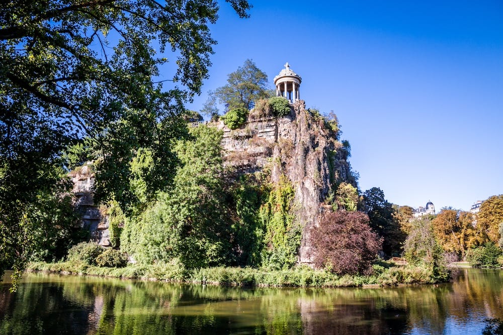 Ausflug in Paris kostenlos in den Parc des Buttes-Chaumont