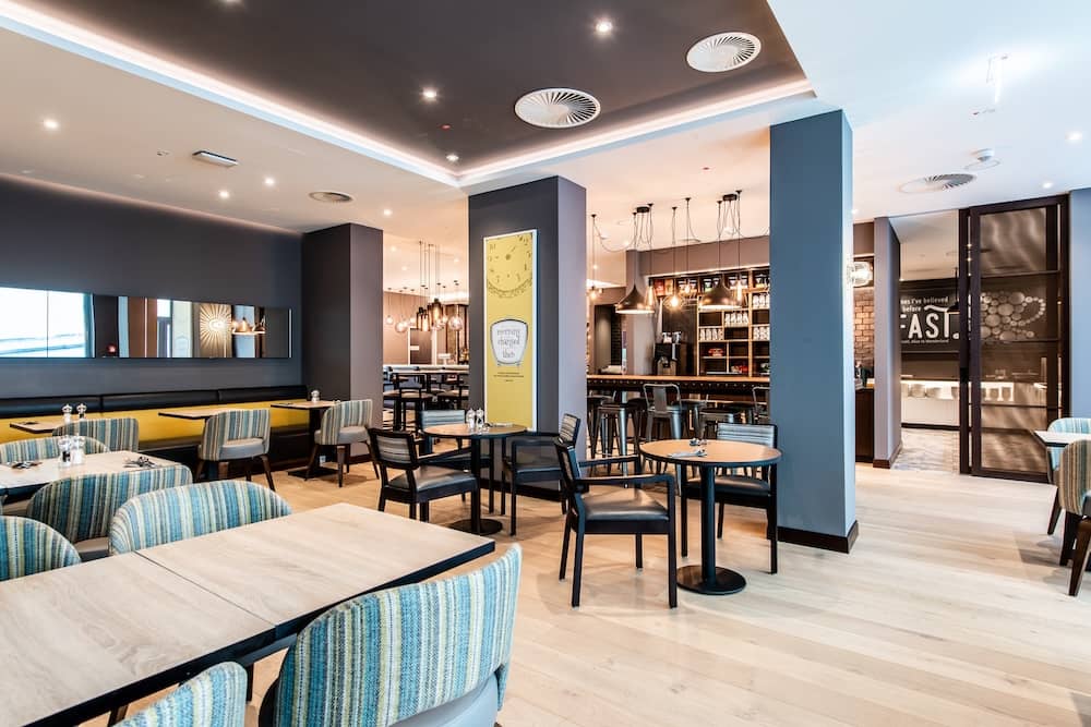 Frühstück im Premier Inn Leipzig Familienhotel