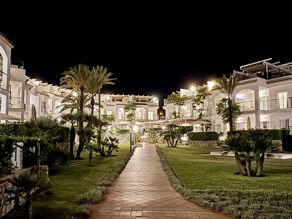 Das Pool im Viva Cala Mesquida Resort ein Mallorca-Familienhotel am Strand