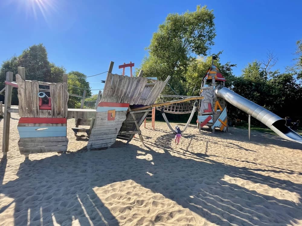 Schöne Spielplätze an der Ostsee für Kinder