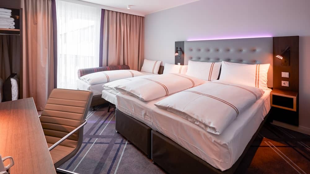 Zimmer für Familien im Premier Inn Nürnberg Familienhotel