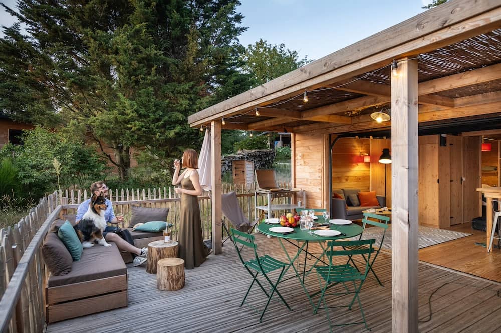 Huttopia Pays de Condrieu in Frankreich