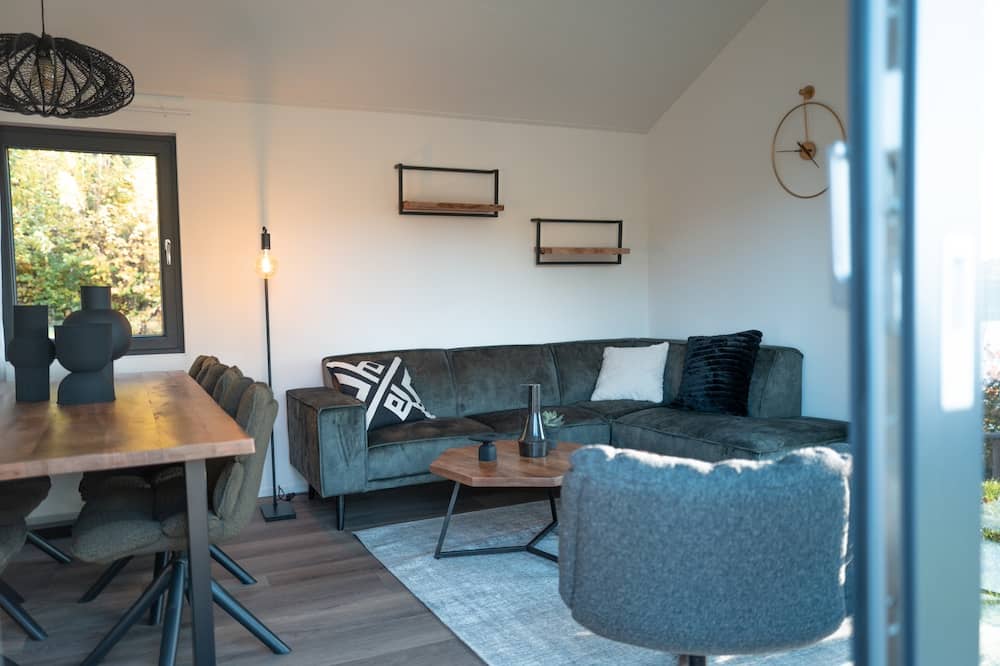 Wohnzimmer im Ferienhaus im EuroParcs Biggesee einem Ferienpark im Sauerland