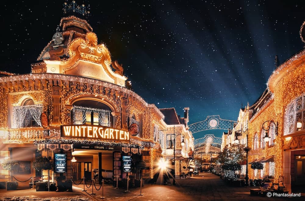 Kulisse vom Phantasialand Wintertraum