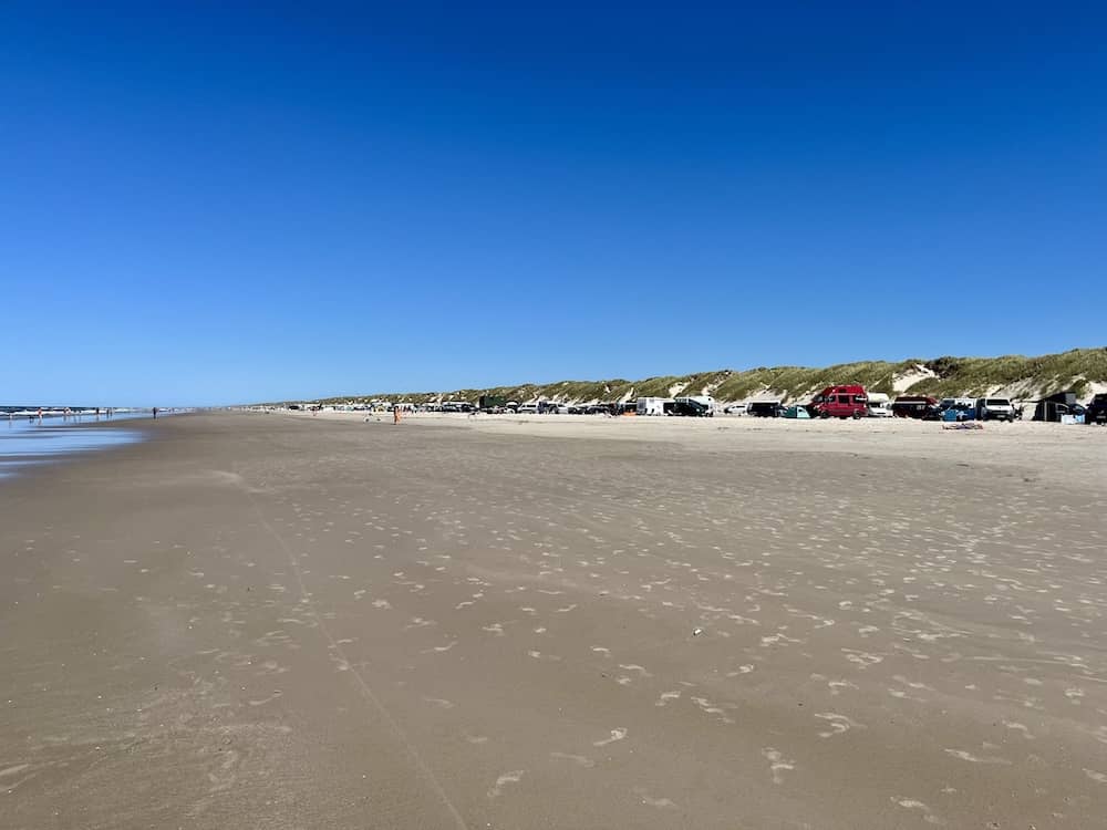 Besuch am Autostrand Vejers Strand in Dänemark