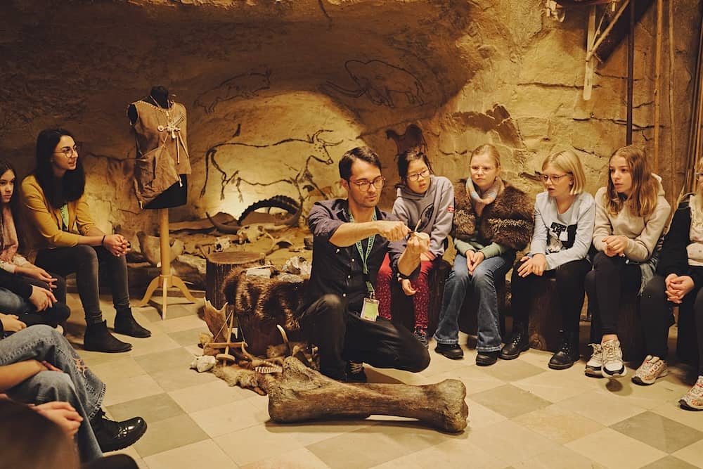 Kindergeburtstagsidee Steinzeitgeburtstag im Neanderthal Museum