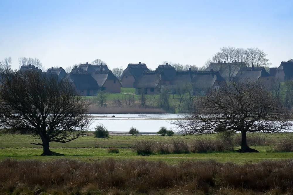 Ferienhäuser im Reetdorf Geltinger Birk
