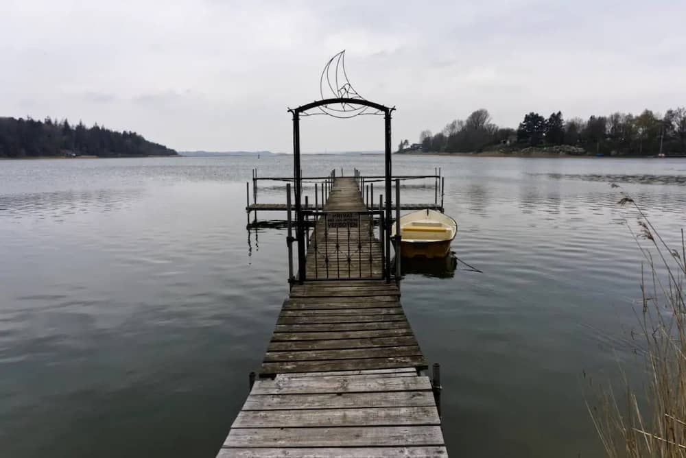 Schöner Steg auf der Wanderung Missunde eine der Schleswig Aktivitäten