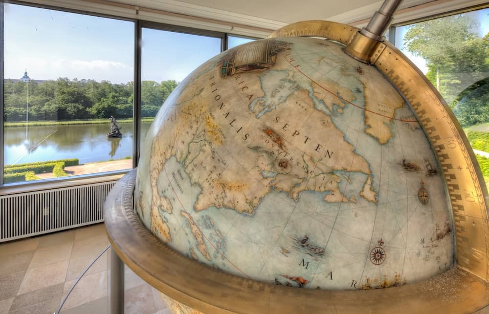 Globus im Schloss Gottorf in Schleswig mit Kindern besuchen