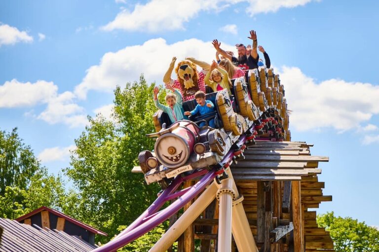 Achterbahn im Bayern-Park einem Freizeitpark in Bayern