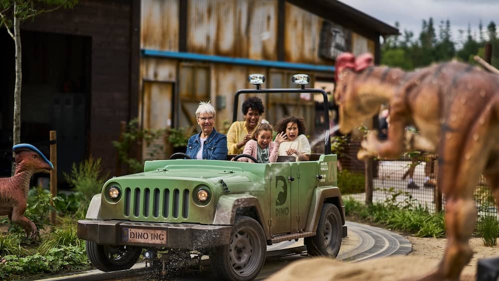 Dino xpedition in Djurs Sommerland ein Freizeitpark in Dänemark