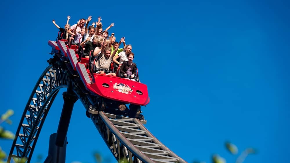 Achterbahn in Djurs Sommerland Dänemarks Freizeitpark