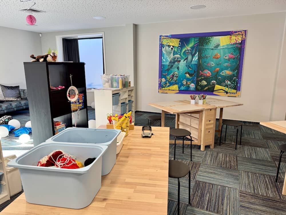 Basteln im Kinderclub vom Eurostrand Resort in den Ferien