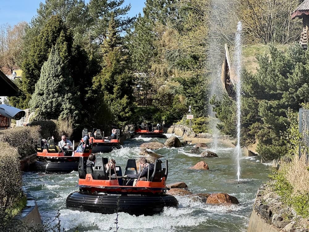 Familienspass im Heide Park einem Freizeitpark in Niedersachsen