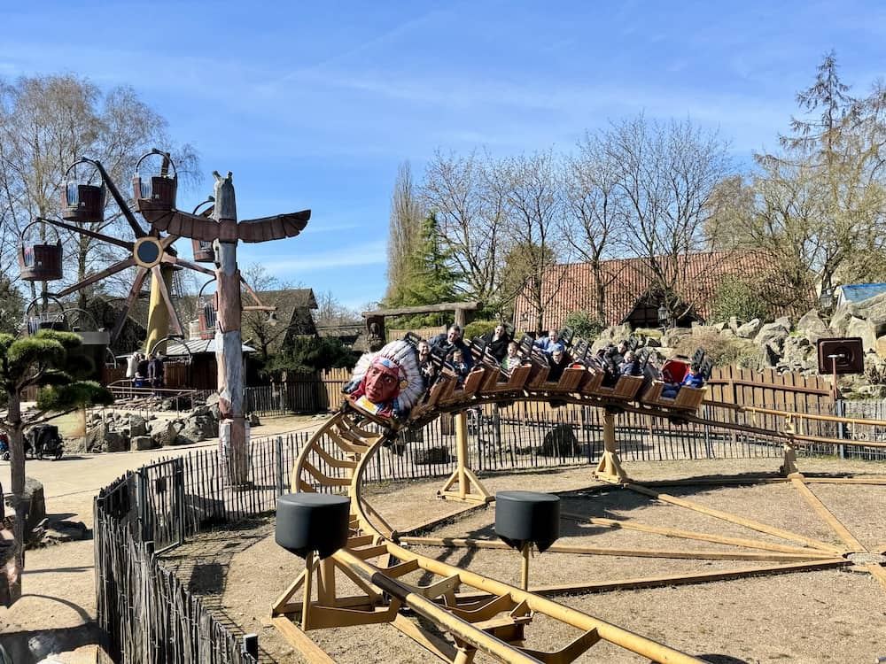 Indy-Blitz Familienachterbahn im Heide Park Soltau