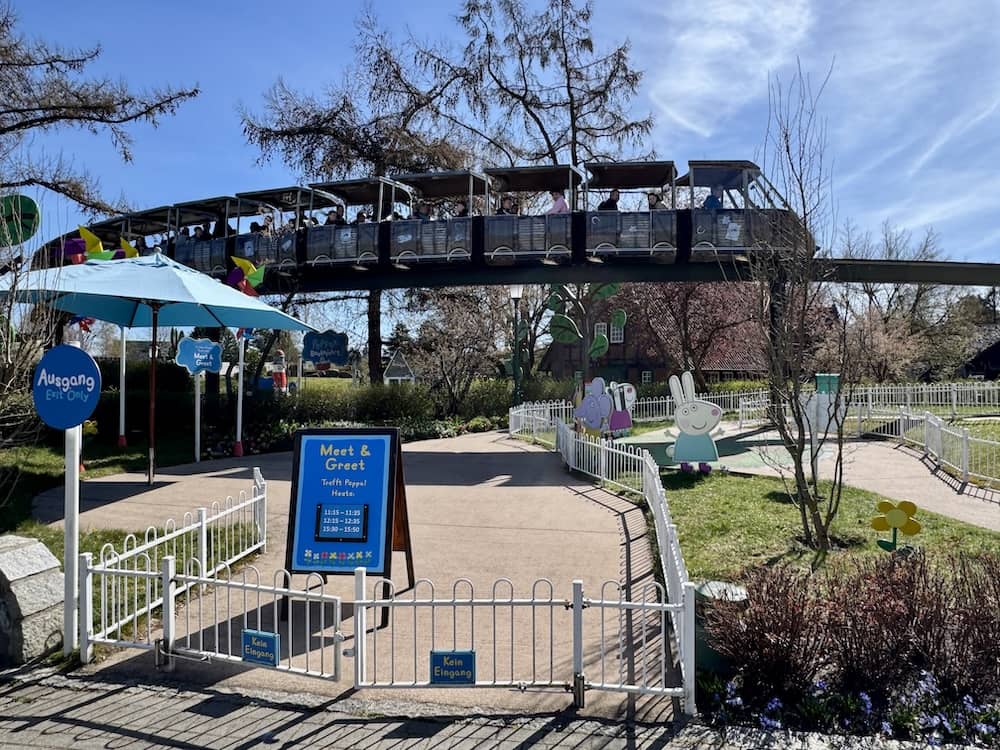 Monorail im Heide Park Peppa Pig Land