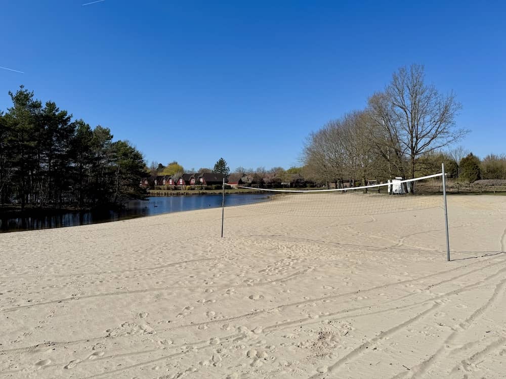 Volleyball und Sandstrand im Eurostrand Resort Lüneburger Heide