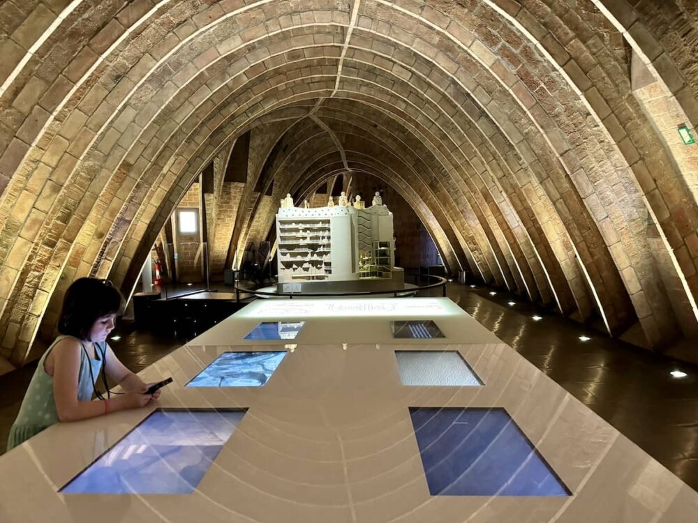 Casa Milà eine Barcelona bei Regen-Aktivität