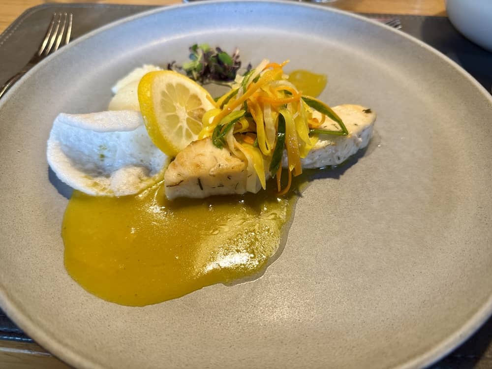 Fisch-Gericht beim Abendmenü im Sporthotel Sillian